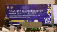 Inspektur Pengawasan Daerah (Irwasda) Polda Sulawesi Utara, Kombes Pol Amin Litarso, secara resmi membuka kegiatan Coaching Clinic Bidang Laboratorium Forensik (Bidlabfor) Polda Sulut (hms)